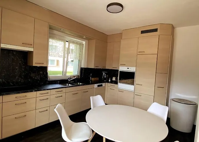 Chesa Giulia St.moritz סנט מוריץ